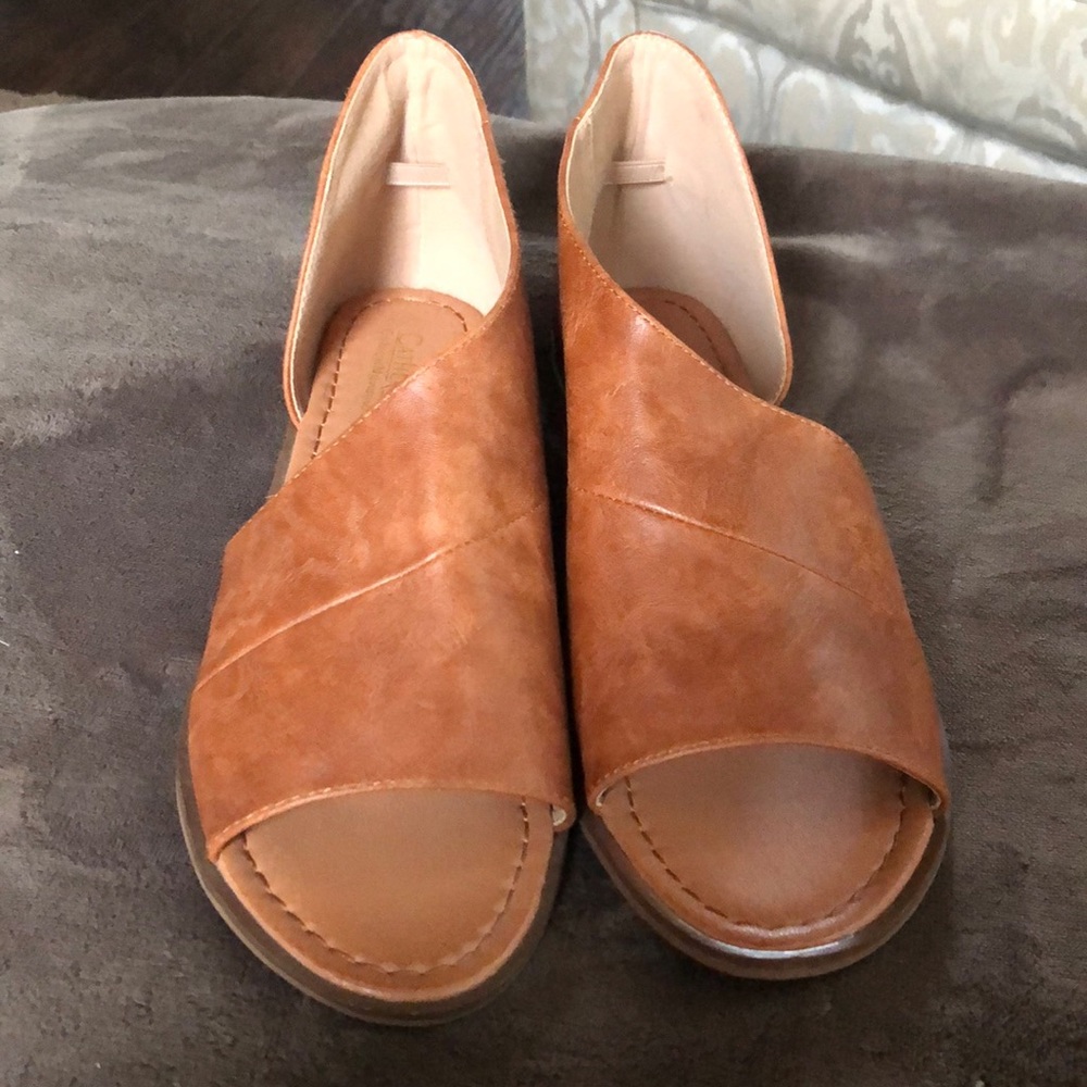 Women’s shoe